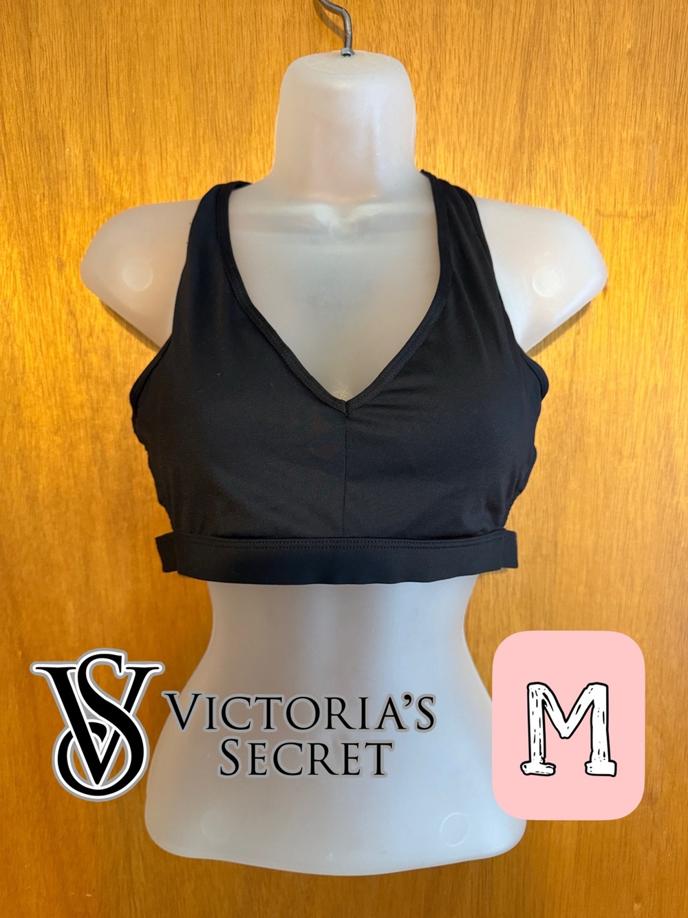 Victoria’s Secret Black Women's Strappy V-neck Sports Bra sz M NWOT